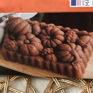 Nordicware Pumpkin Harvest Cake Pan